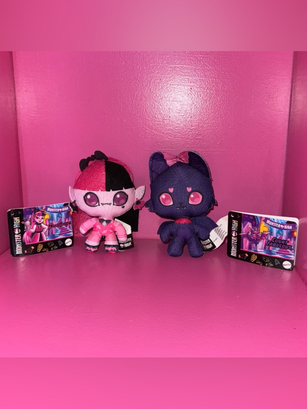 Monster High G3 Draculaura and Count Fabulous Plush